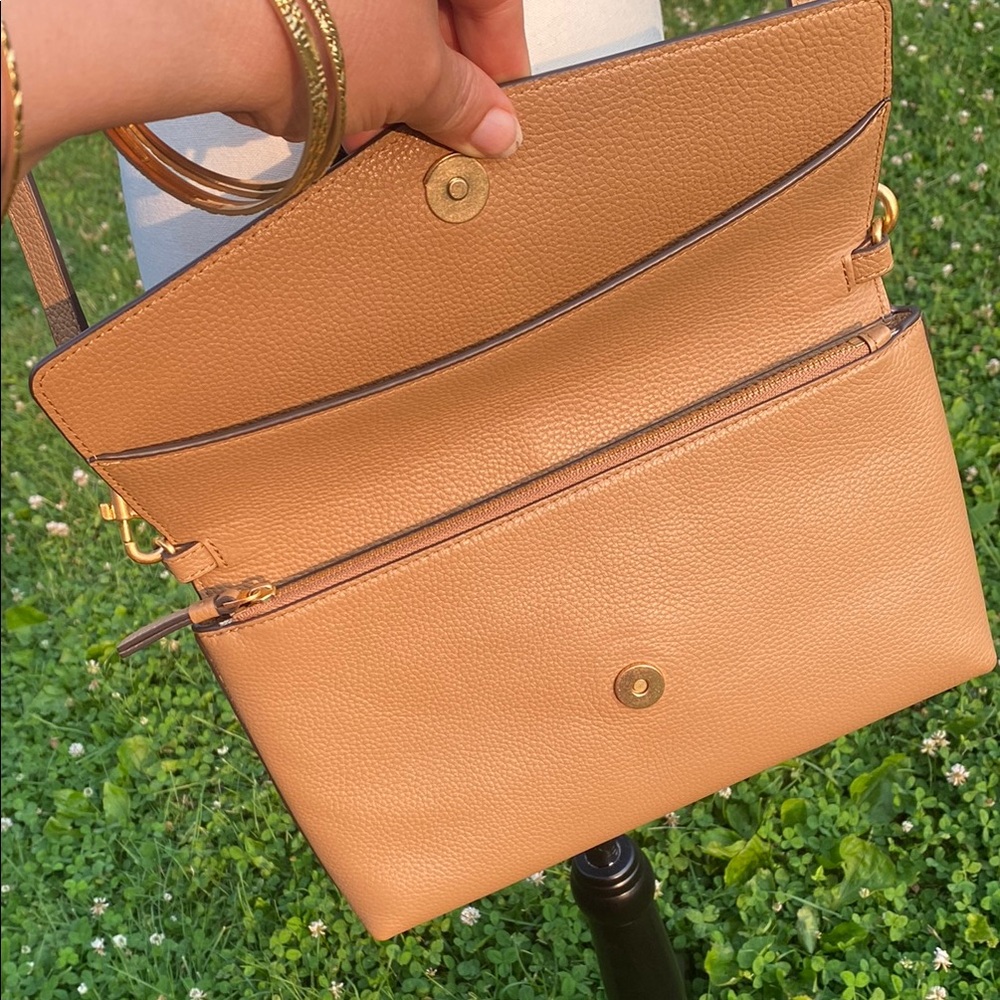Tory Burch Tan Crossbody Bag - Picture 6 of 17